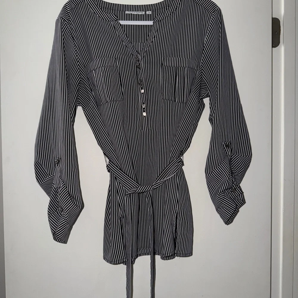Notations Black White Striped Belted Blouse XL Roll Tab Sleeve - Picture 1 of 9